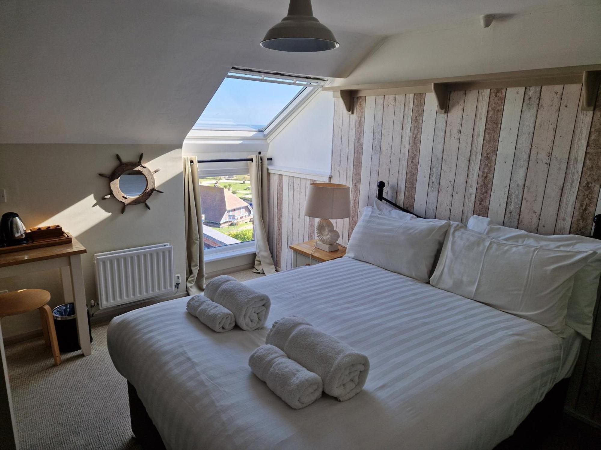 Durdle Door Hotel Лулуърт Коув Екстериор снимка