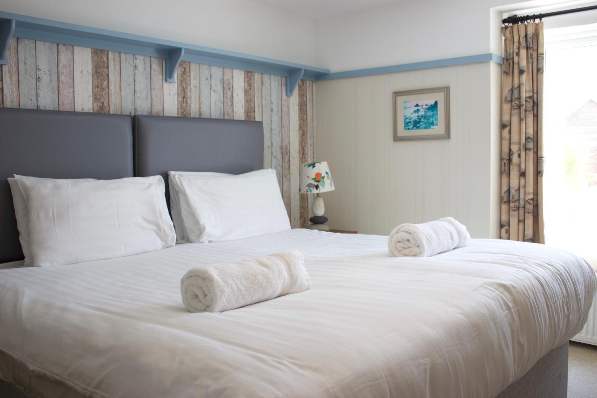 Durdle Door Hotel Лулуърт Коув Екстериор снимка