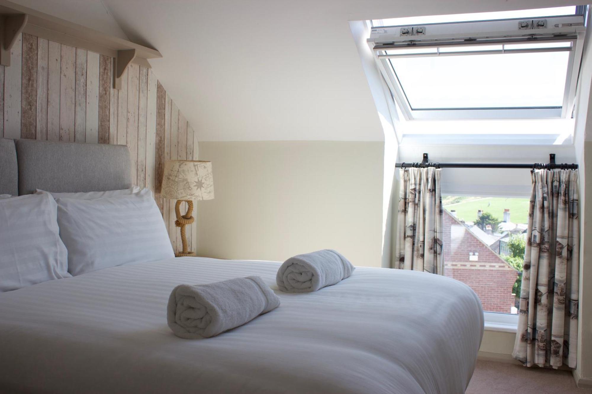 Durdle Door Hotel Лулуърт Коув Екстериор снимка